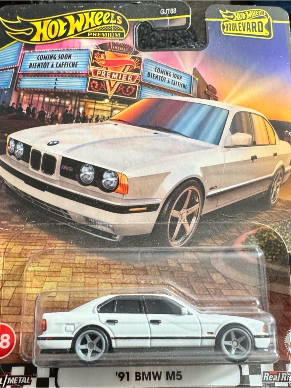 Hot Wheels '91 BMW M5 Die-Cast Car - White